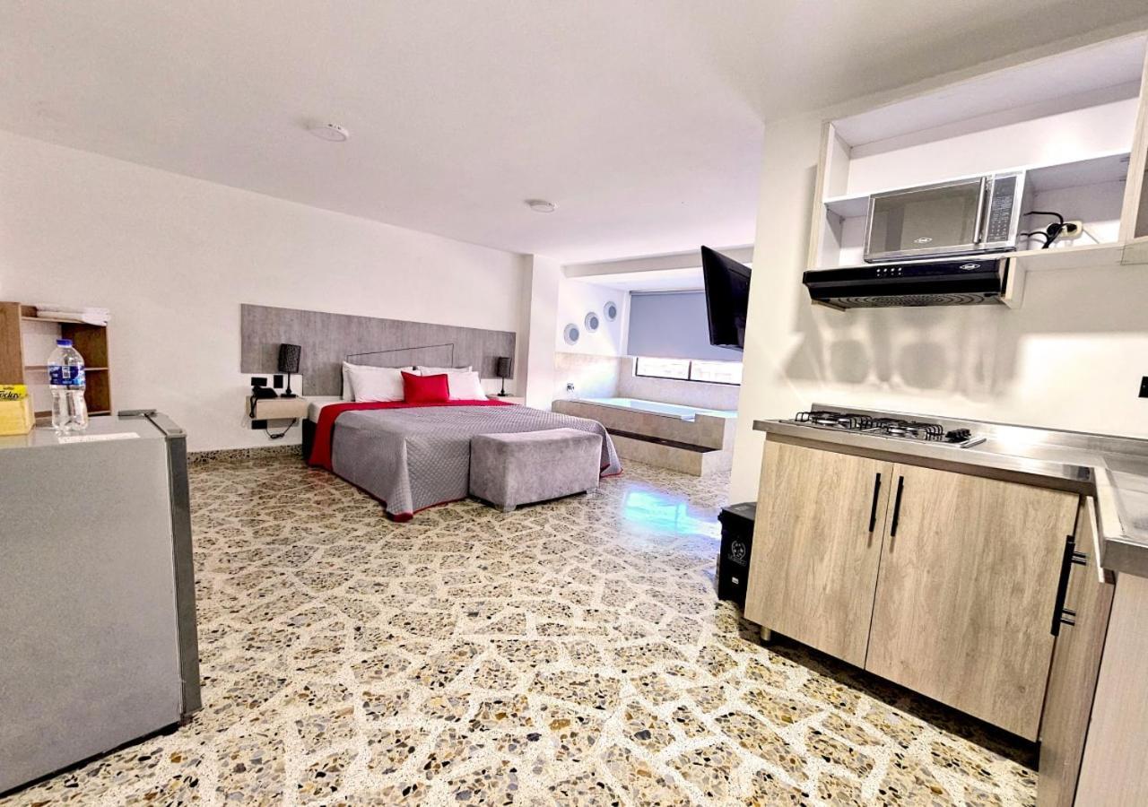 Hotel Ofix Medellín Exteriör bild