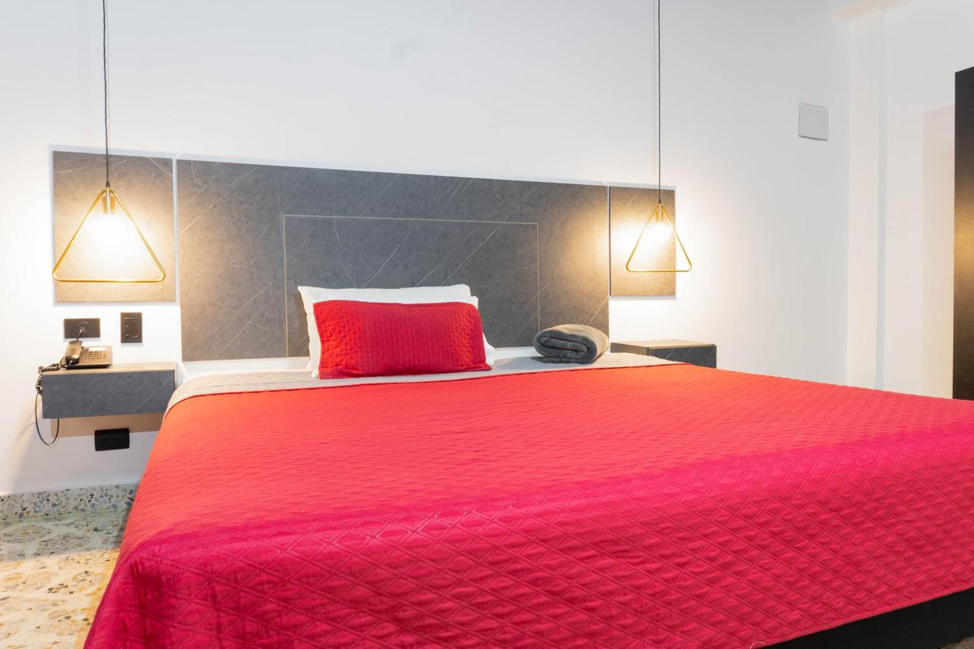 Hotel Ofix Medellín Exteriör bild