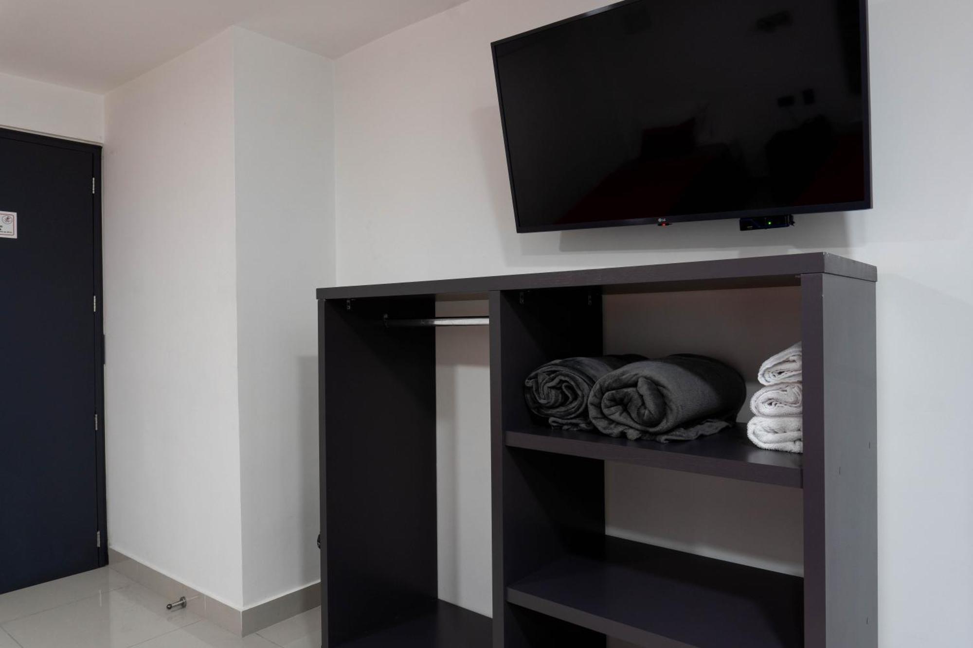 Hotel Ofix Medellín Exteriör bild